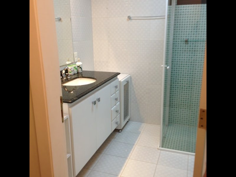 Apartamento à venda Vila Valparaíso com 180m² e 4 quartos por R$ 615.000 - 1274580276-banheiro-principal.jpg
