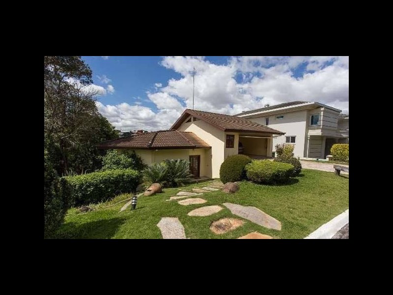 imóvel com 630m² - São João - Curitiba