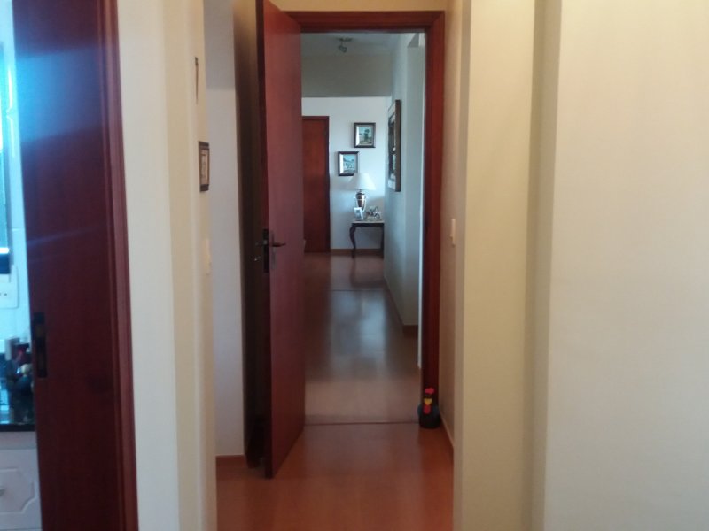 Apartamento à venda Vila Japi II com 100m² e 3 quartos por R$ 450.000 - 1851766280-vistacorredor.jpg
