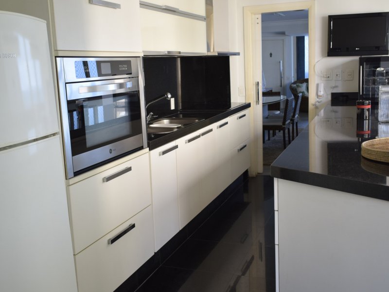 Apartamento à venda Vila Luis Antônio com 213m² e 4 quartos por R$ 1.300.000 - 1959952973-dsc0689.JPG