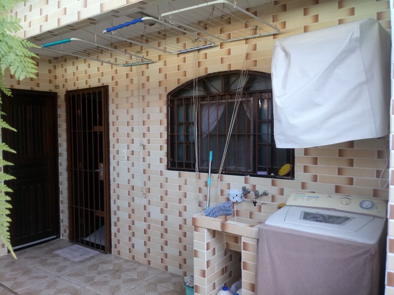 Casa à venda Nova Mirim com 160m² e 3 quartos por R$ 460.000 - 1625442199-lavanderia-e-deposito.jpg