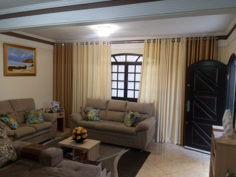 Casa à venda Nova Mirim com 160m² e 3 quartos por R$ 460.000 - 1824493725-sala-de-estar-2.jpg