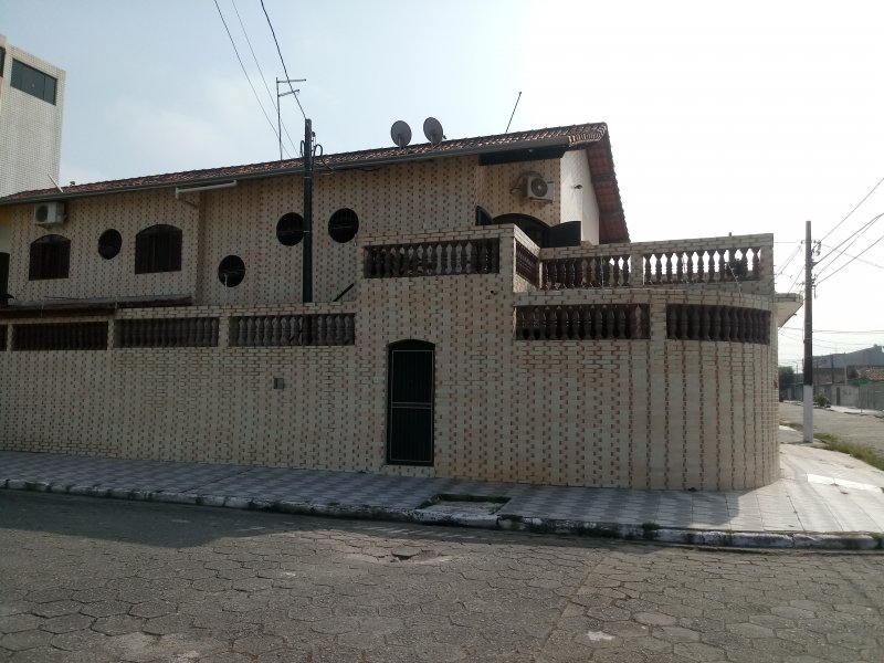 Casa à venda Nova Mirim com 160m² e 3 quartos por R$ 460.000 - 475970661-lateral.jpg