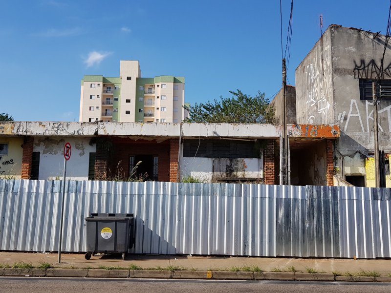 Terreno para alugar Jardim Santa Cecilia com 900m² e  quartos por R$ 15.000 - 1148430632-20190505-145317.jpg