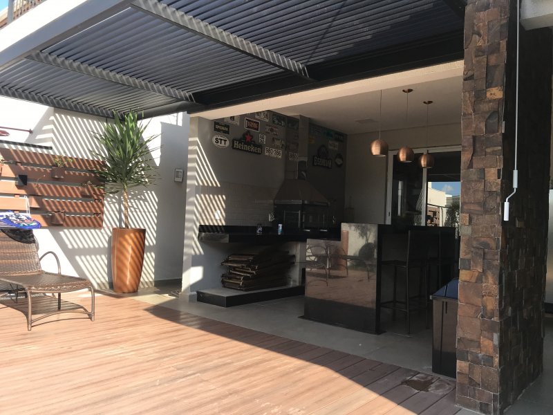 Casa de condomínio à venda com 230m² e 3 quartos por R$ 1.150.000 - 1372560472-dfb9292b-b589-47a8-a79d-3304229efbca.jpeg