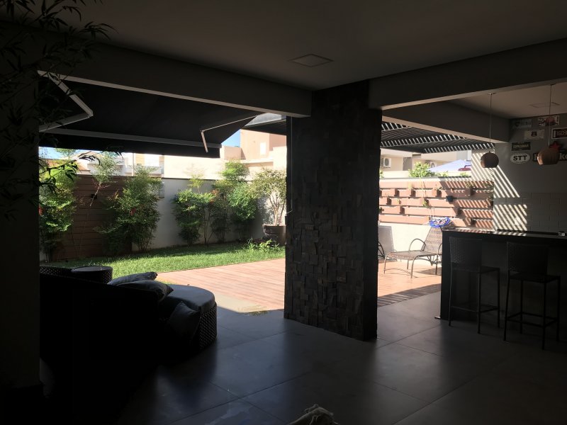 Casa de condomínio à venda com 230m² e 3 quartos por R$ 1.150.000 - 215588804-02ecf0fc-85a2-42a4-88bc-5996252725c0.jpeg