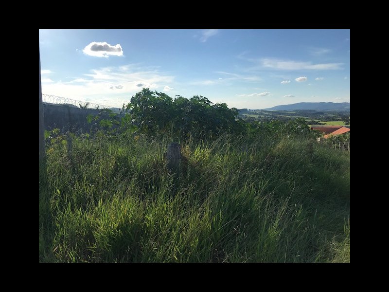 imóvel com 1000m² - Aguarius - Aracoiaba da Serra