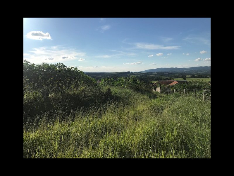 imóvel com 1000m² - Aguarius - Aracoiaba da Serra