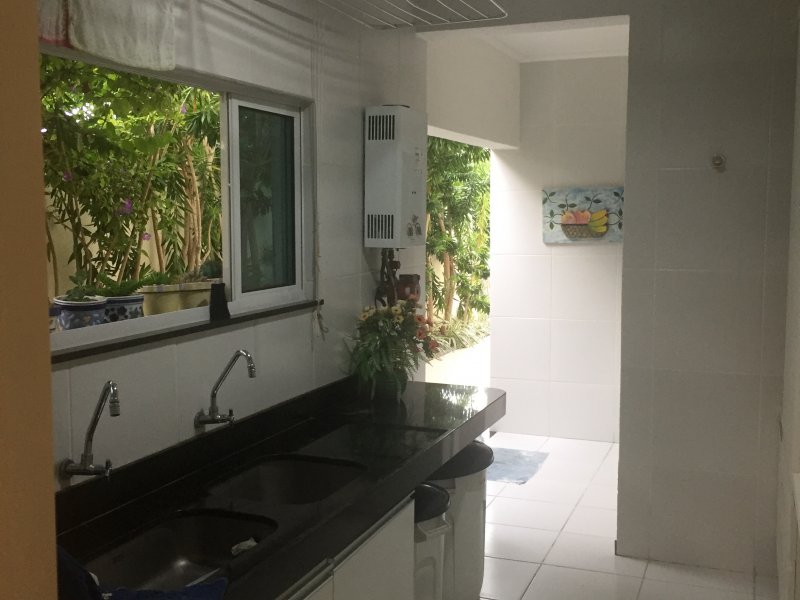 Casa de condomínio à venda Coaçu com 400m² e 5 quartos por R$ 1.970.000 - 158960043-img-4007.JPG