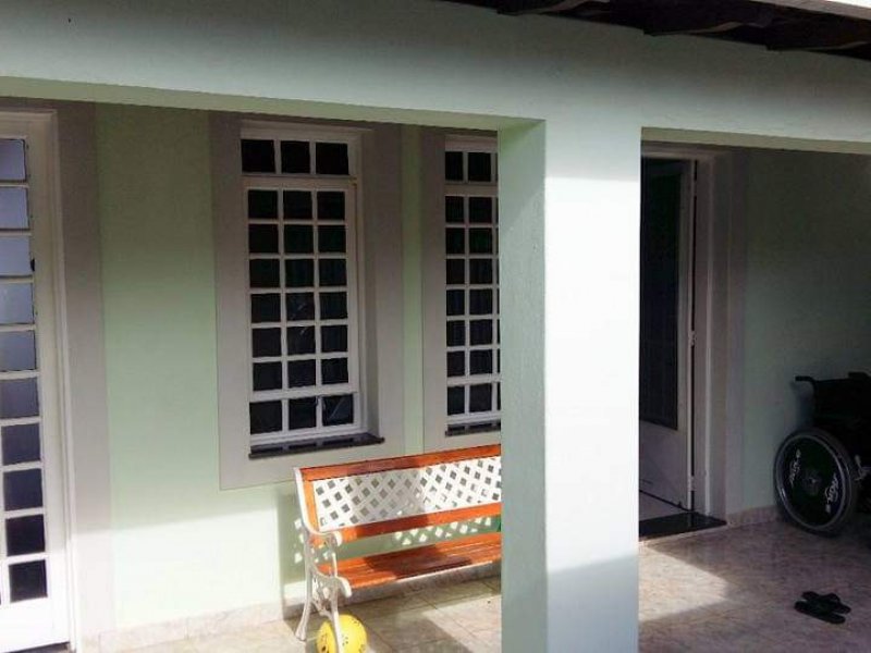 Casa à venda Vila Sao Salvador com 160m² e 2 quartos por R$ 180.000 - 864050962-img-20190529-wa0002.jpg