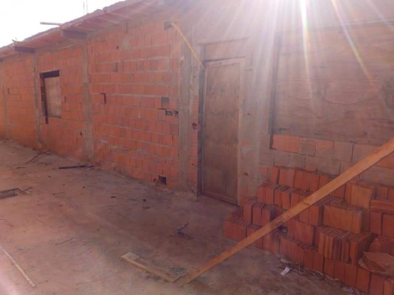 Terreno à venda Vila Áurea com 50m² e  quartos por R$ 90.000 - 776966441-fb-img-1558806430752.jpg