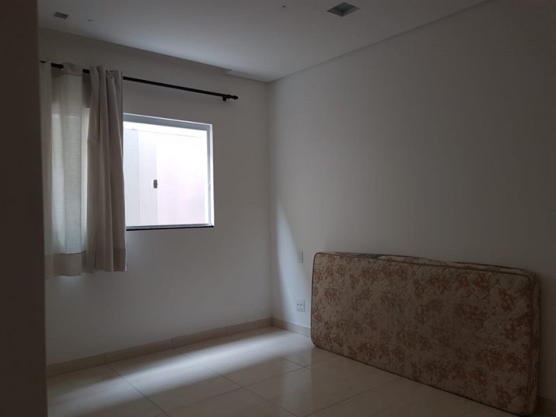Casa à venda Jardim Abaete com 250m² e 3 quartos por R$ 480.000 - 474880471-img-20190511-wa0002.jpg