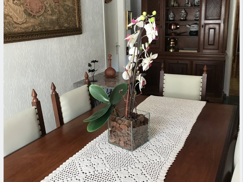 Casa de condomínio à venda Centro com 1500m² e 10 quartos por R$ 600.000 - 1264441184-800x600-1836268933-condominio-a-montanha-ou-40-casas-morungaba-casa-14-sala-de-jantar.jpeg