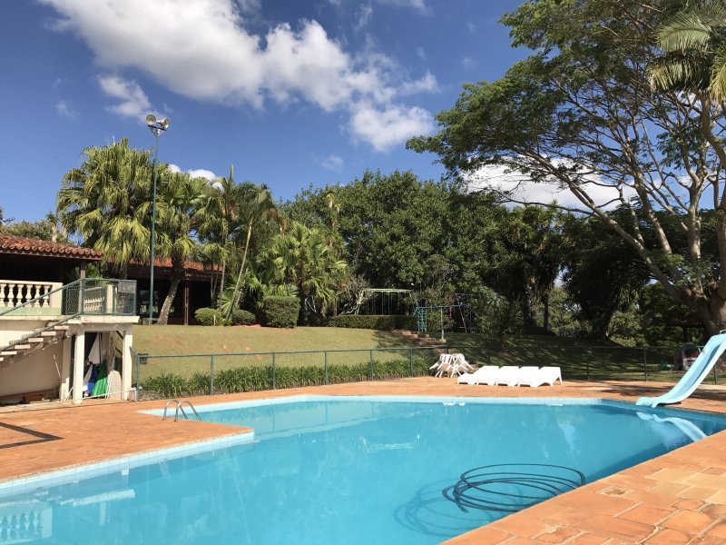 Casa de condomínio à venda Centro com 1500m² e 10 quartos por R$ 600.000 - 1576363849-800x600-1701769887-condominio-a-montanha-ou-40-casas-morungaba-casa-14-parte-comum-do-condominio.jpeg