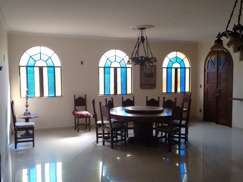 Casa à venda Chácara Urbana com 500m² e 7 quartos por R$ 2.800.000 - 1092950315-sala.jpg