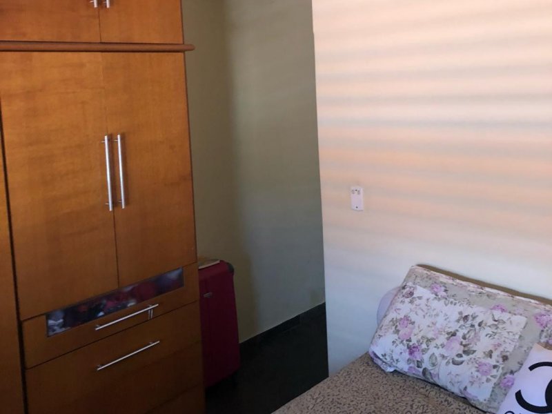 Casa à venda Jardim Rosinha com 139m² e 3 quartos por R$ 480.000 - 2010209466-c78a0a61-b29a-470d-93da-18151808d910.jpeg
