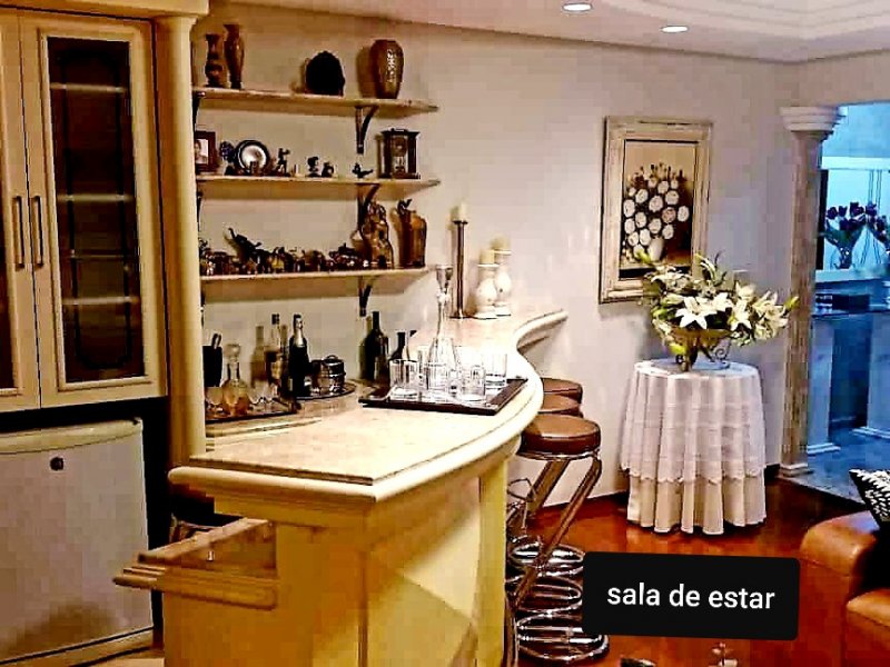 Apartamento à venda Juvevê com 190m² e 4 quartos por R$ 880.000 - 292814837-20190530-154400.jpg