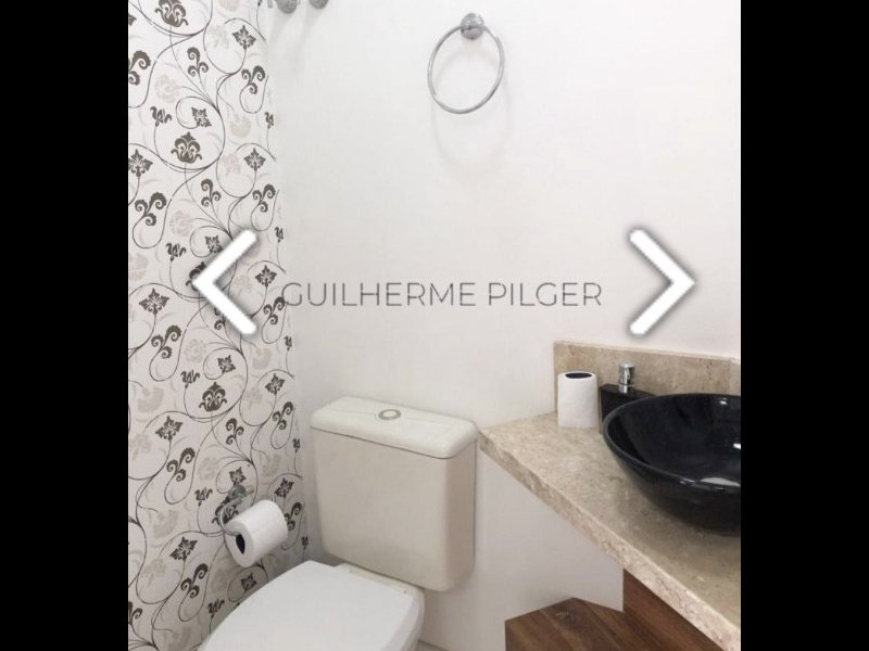 Casa à venda Centro com 720m² e 3 quartos por R$ 799.999 - 1394085153-6363da0e-7796-43b5-8f5e-270cb433a8ac.jpeg