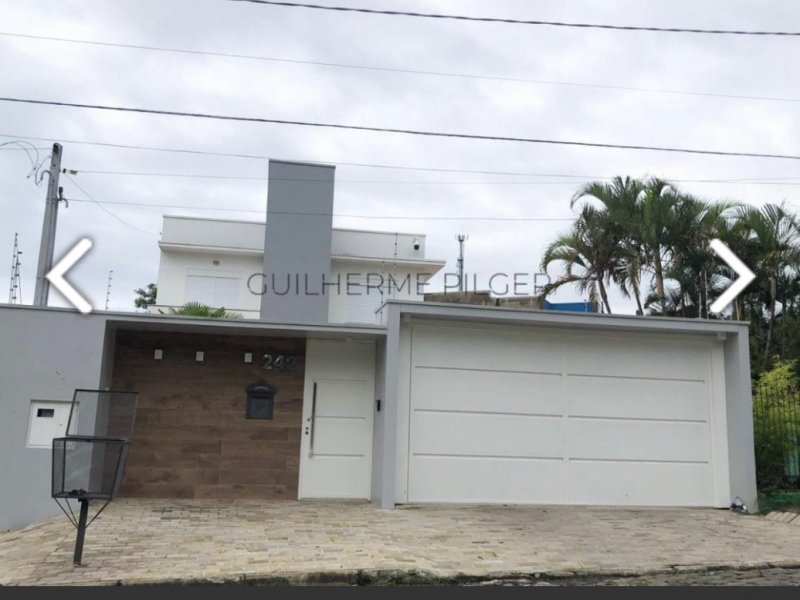 Casa à venda Centro com 720m² e 3 quartos por R$ 799.999 - 986203625-399fe89f-ed5c-42d8-9982-e1c76e9cae92.jpeg
