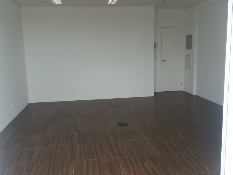 Comercial à venda Chácara Santo Antônio com 47m² e 1 quarto por R$ 380.000 - 172154893-20140719-083431.jpg