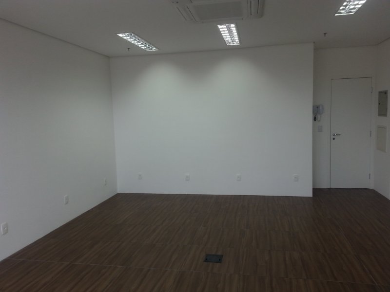 Comercial à venda Chácara Santo Antônio com 47m² e 1 quarto por R$ 380.000 - 2061365691-20140719-083701.jpg