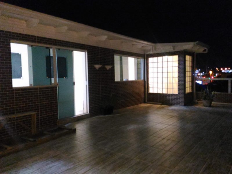 Cobertura à venda Sarandi com 170m² e 2 quartos por R$ 520.000 - 593341272-img-20190215-wa0186.jpg