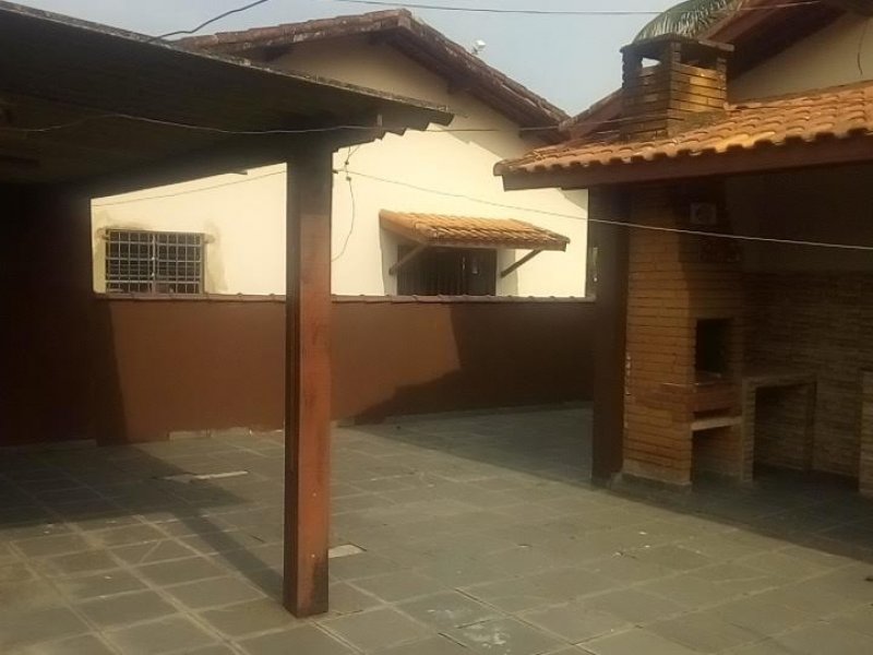 imóvel com 313m² - Loty - Itanhaém