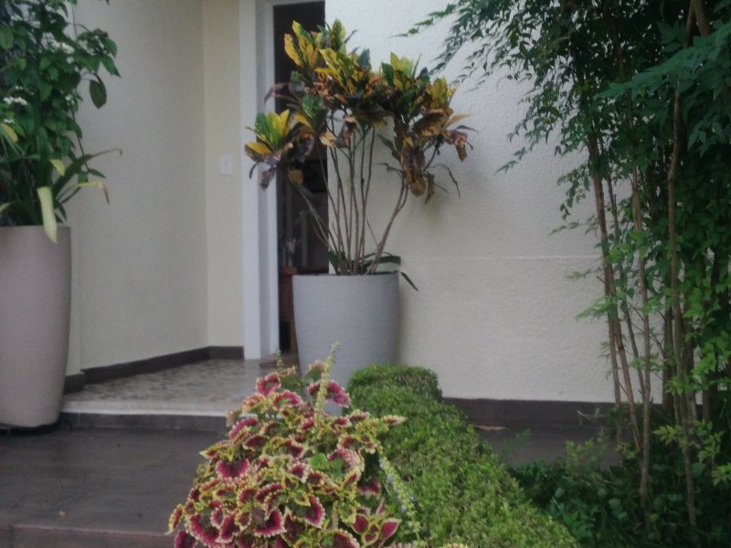 imóvel com 215m² - Granja Viana - Cotia