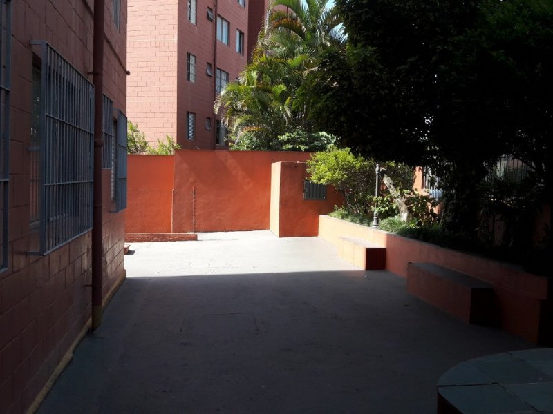 Apartamento à venda Jardim Leonidas Moreira com 58m² e 2 quartos por R$ 240.000 - 1465649630-img-20190526-wa0006.jpg