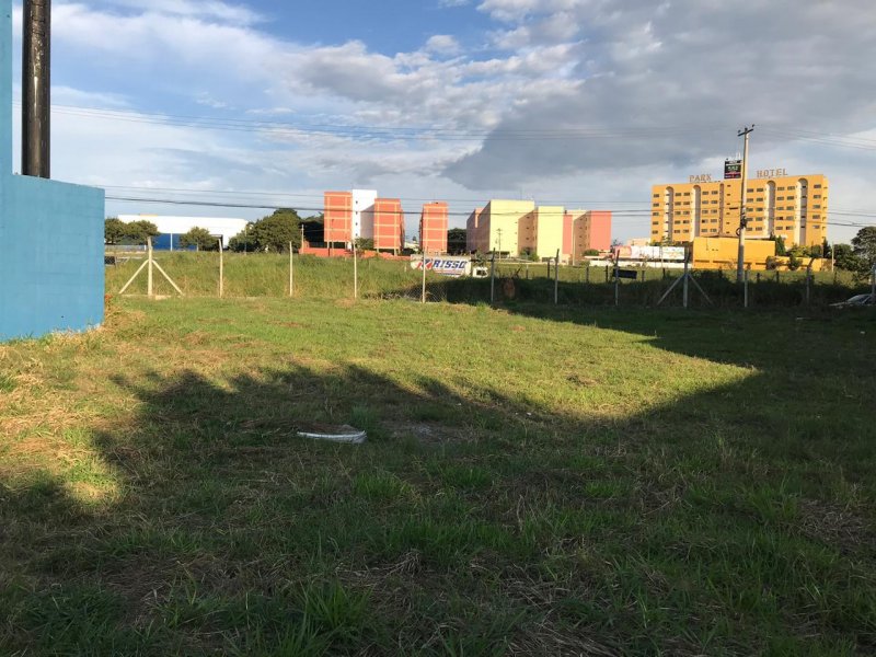 imóvel com 250m² - Jardim Leocadia - Sorocaba