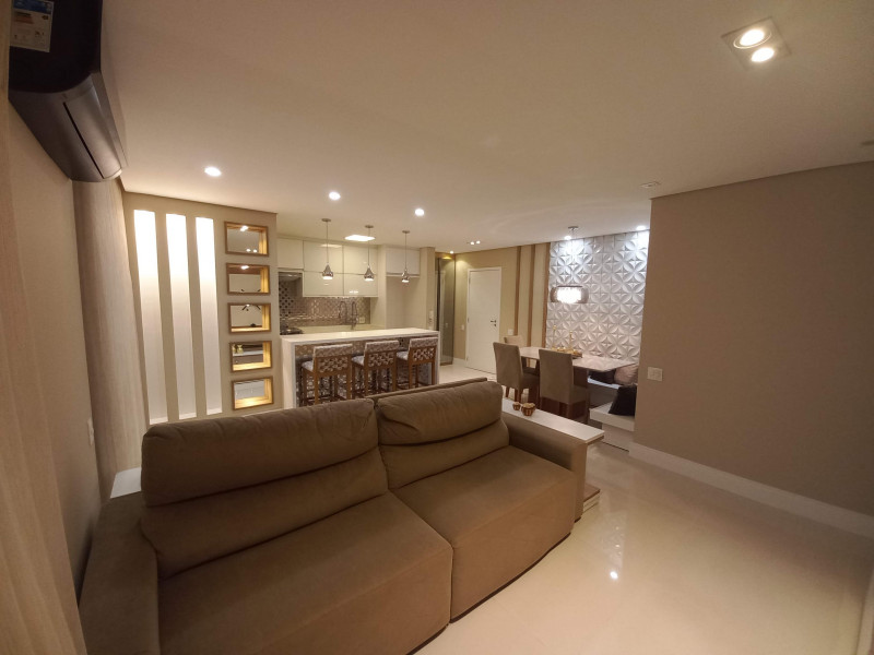 Apartamento à venda Centro com 83m² e 2 quartos por R$ 820.000 - 333615626-20230428-210733.jpg