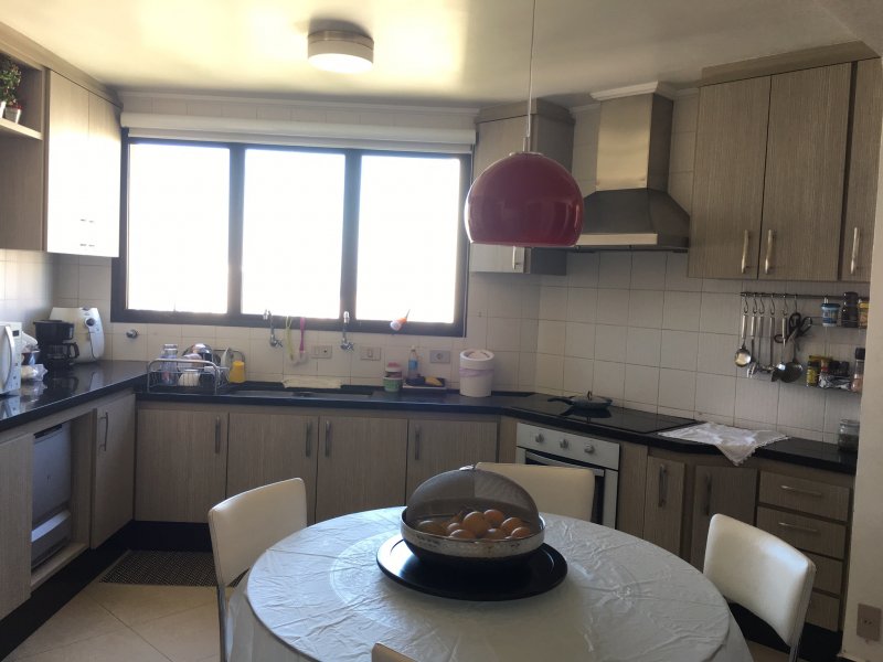 Apartamento à venda Vila Suzana com 245m² e 4 quartos por R$ 850.000 - 688060643-a98f63b7-c59f-4b66-9dc2-d138506060ad.jpeg