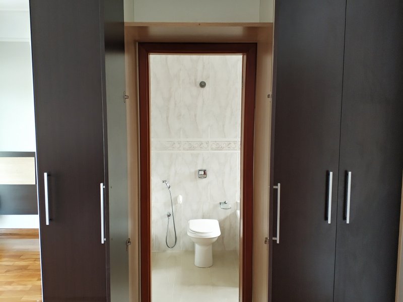 Casa à venda Jardim Sao Paulo com 310m² e 4 quartos por R$ 1.000.000 - 976761864-wc-acesso.jpg