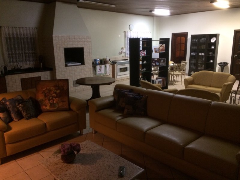 Casa de condomínio à venda Borda do Campo com 750m² e 4 quartos por R$ 1.750.000 - 862224428-4b23c2234a03777188d08db39ab7f7d6.jpg