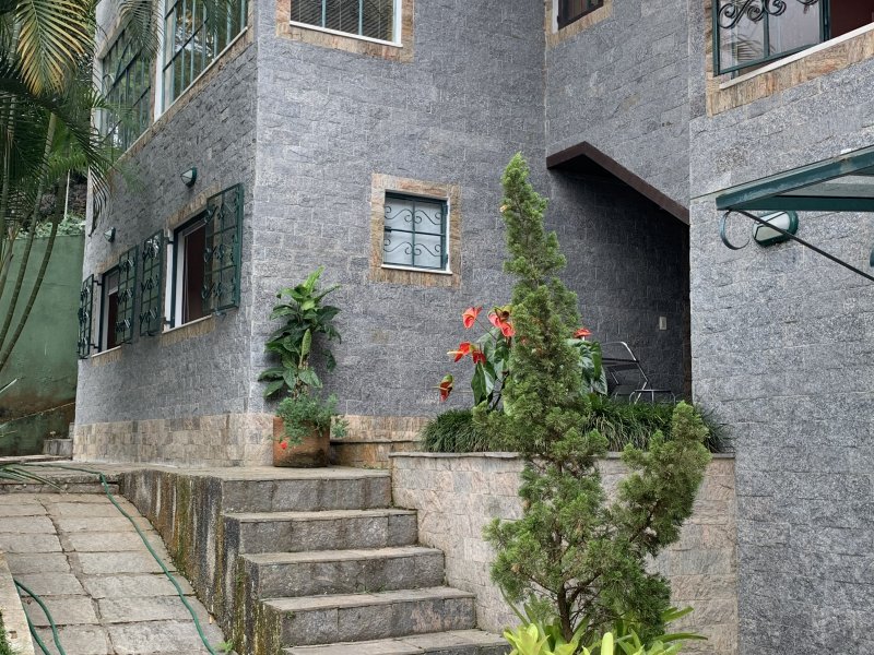 Casa de condomínio à venda Itaipava com 1140m² e 5 quartos por R$ 1.600.000 - 1024330015-img-1405.JPG