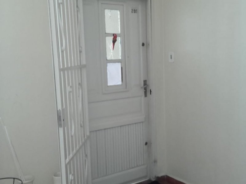 Apartamento à venda Cristal com 6800m² e 2 quartos por R$ 220.000 - 1448811284-img-20190603-wa0011.jpg