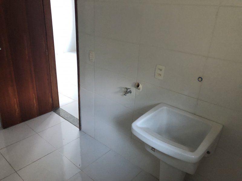 Casa de condomínio à venda Guaratiba com 145m² e 3 quartos por R$ 400.000 - 776457894-47f5cc40-0cd8-4eef-841f-f1615db5b994.jpeg