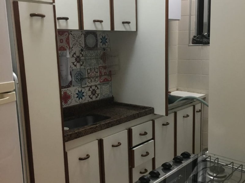 Apartamento à venda Centro com 51m² e 1 quarto por R$ 230.000 - 790679287-whatsapp-image-2019-06-04-at-20.jpeg