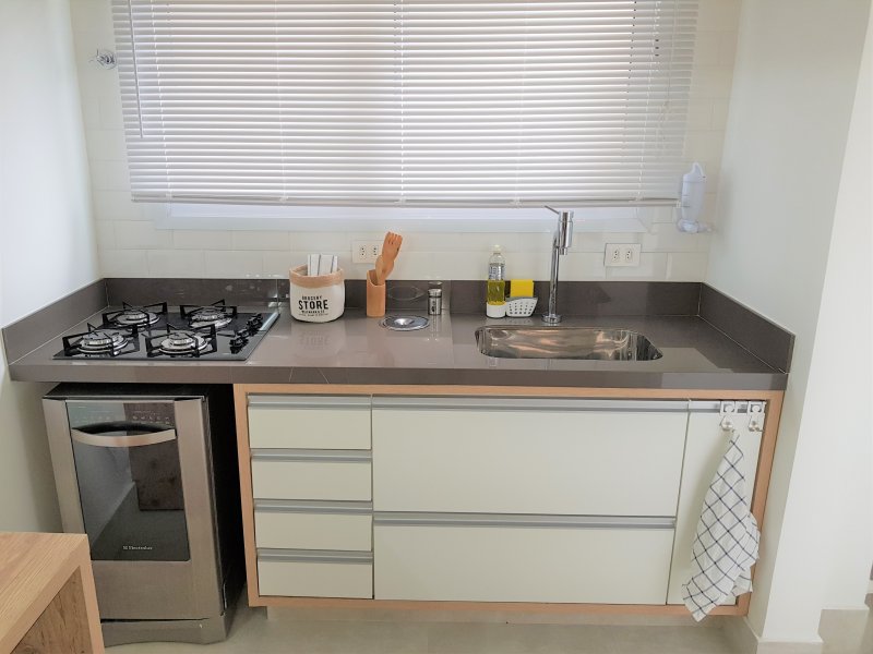 Apartamento para alugar Moema com 75m² e 2 quartos por R$ 6.000 - 826325840-cozinha1.jpg