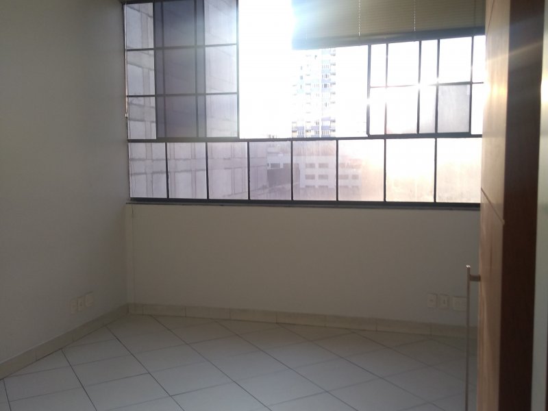 Comercial à venda Centro com 200m² e  quartos por R$ 1.100.000 - 1173879105-novas-fotos-sala-13.jpg