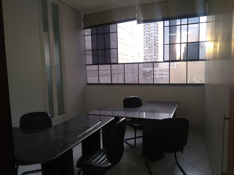 Comercial à venda Centro com 200m² e  quartos por R$ 1.100.000 - 253591540-novas-fotos-sala-12.jpg