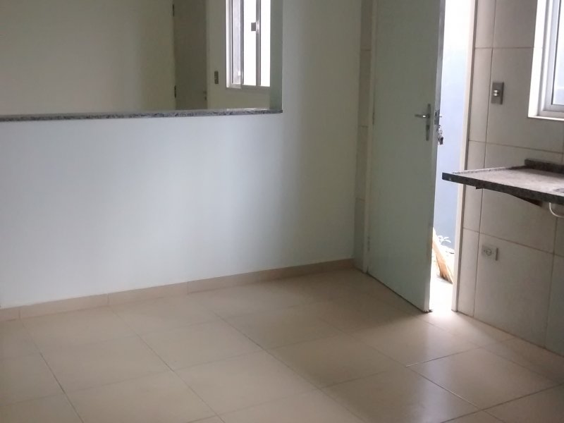 Casa à venda Vila Santa Helena com 60m² e 2 quartos por R$ 300.000 - 674854356-img-20190509-142243993.jpg