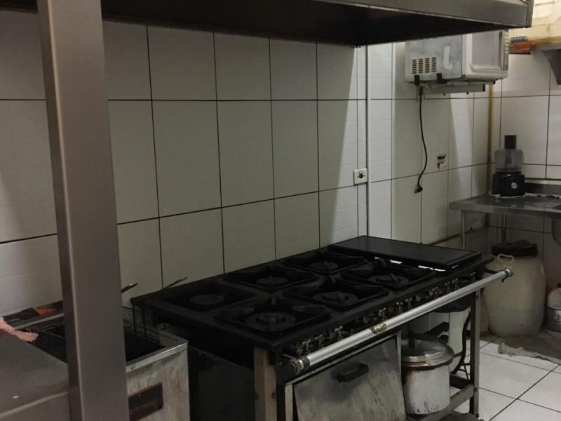 Comercial à venda Vila Jacuí com 150m² e  quartos por R$ 120.000 - 592917103-whatsapp-image-2019-05-28-at-11.jpeg