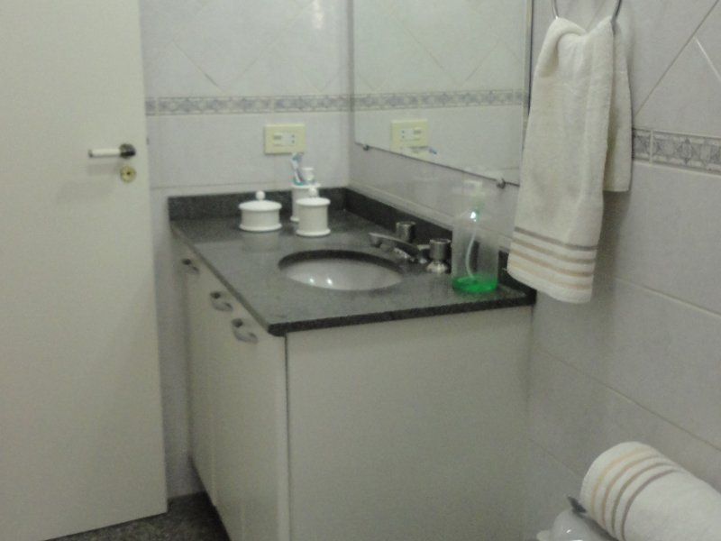 Casa à venda São Lourenço com 168m² e 3 quartos por R$ 650 - 1237420502-banheiro-social-1.jpg