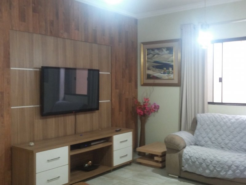 Casa à venda Centro com 250m² e 4 quartos por R$ 425.000 - 1498523373-20190423-144146.jpg
