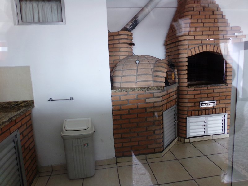 Apartamento à venda Vila Madalena com 75m² e 2 quartos por R$ 650.000 - 2000941432-101-2762-churras.JPG