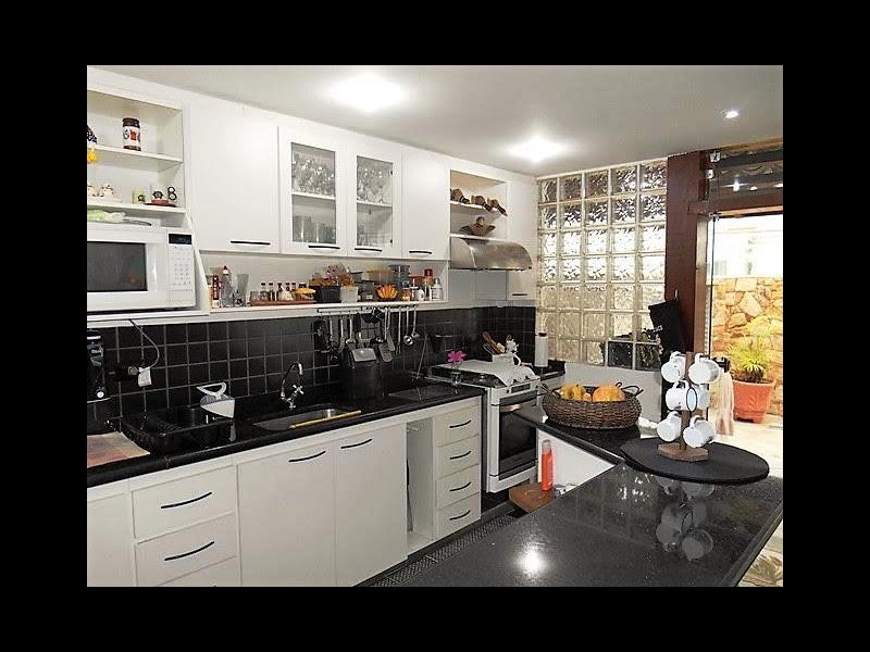 Casa de condomínio à venda Enseada com 190m² e 3 quartos por R$ 760.000 - 1542527204-d5d8bf87-9bb0-49d5-9339-ca24982bb3a3.jpeg