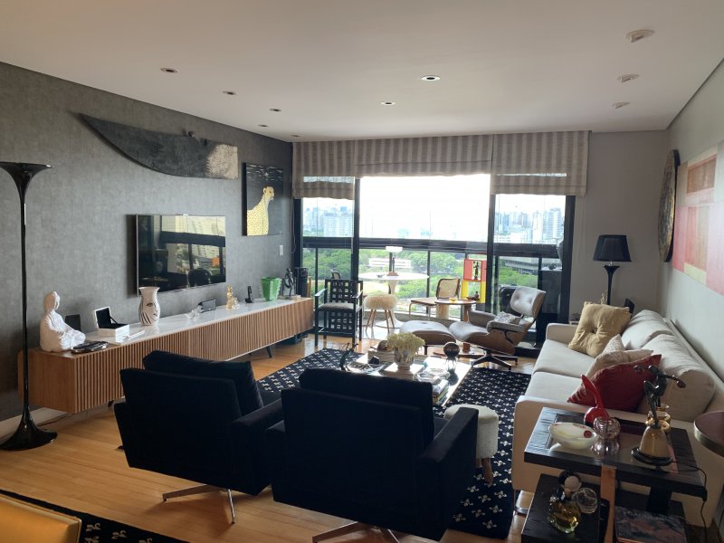 Apartamento à venda Moema com 147m² e 2 quartos por R$ 2.200.000 - 1192933972-305e062f-0b1d-4de5-9906-c1e8ef390b5b.jpeg