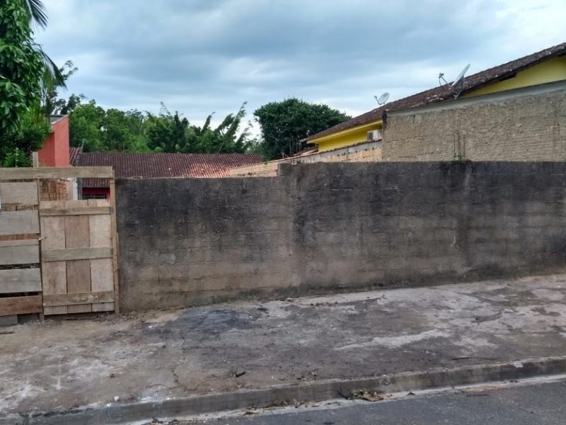 Terreno à venda Jardim Ipanema com 300m² e  quartos por R$ 150.000 - 436950136-img-20181126-wa00123.jpg