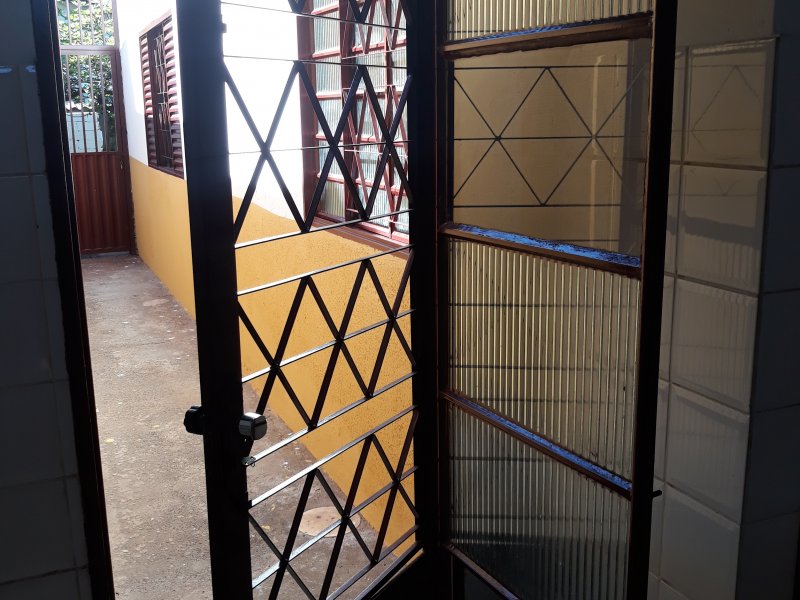 Casa à venda Jardim Ana Lúcia com 122m² e 3 quartos por R$ 430.000 - 1270245945-20181221-095353.jpg